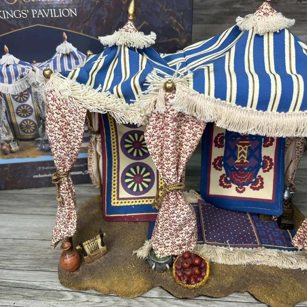 Fontanini King's Pavilion Tent w/ box 5